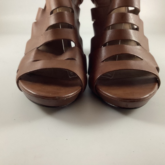 Franco Sarto Women’s Gladiator L-Crest Size 8.5 Light Brown Cone Heel Shoes - Picture 3 of 12